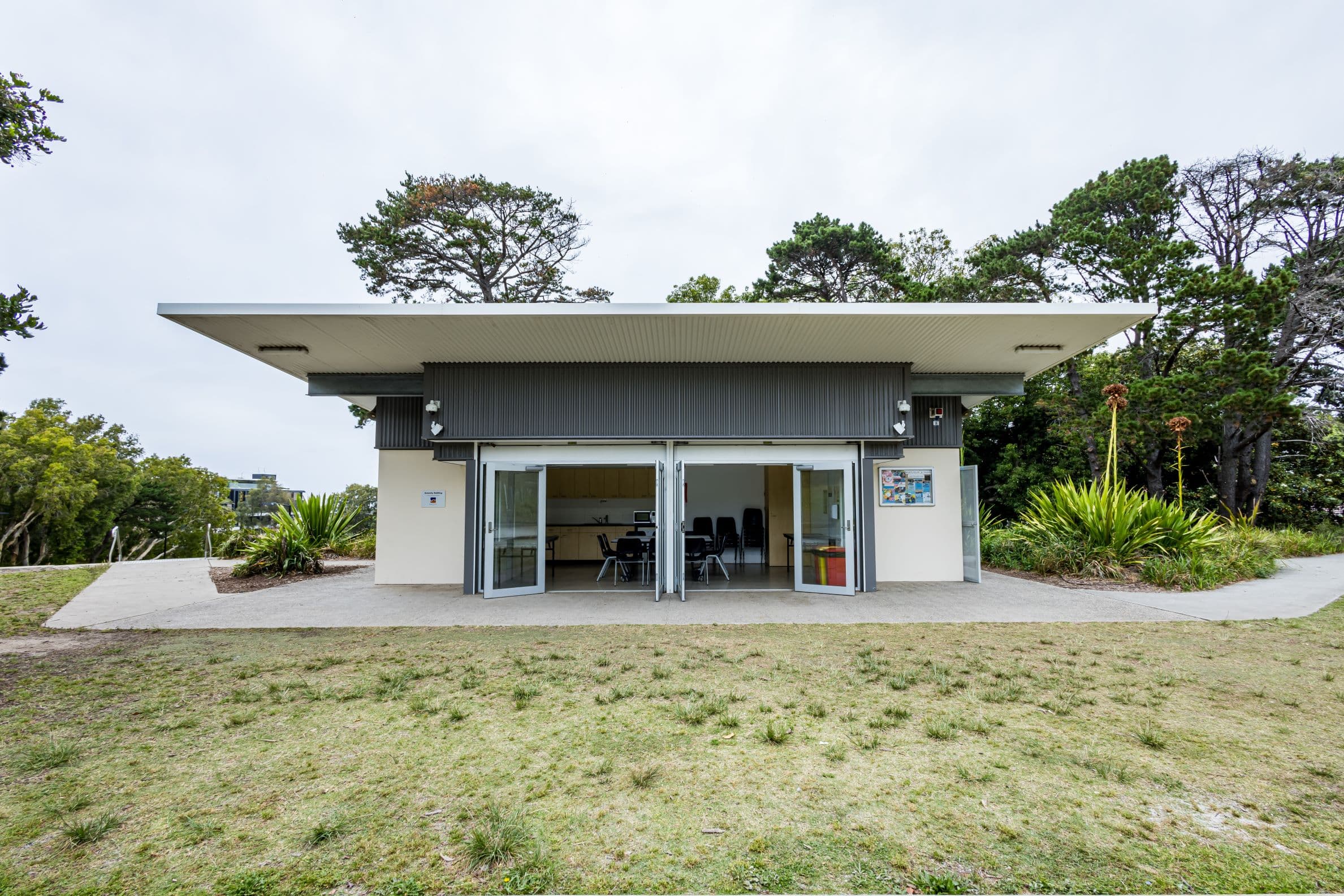 Amenity Building Waverley Park