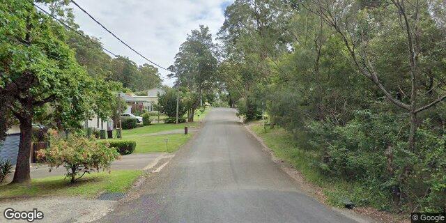 Street view of Bowen Mountain Park Community Building